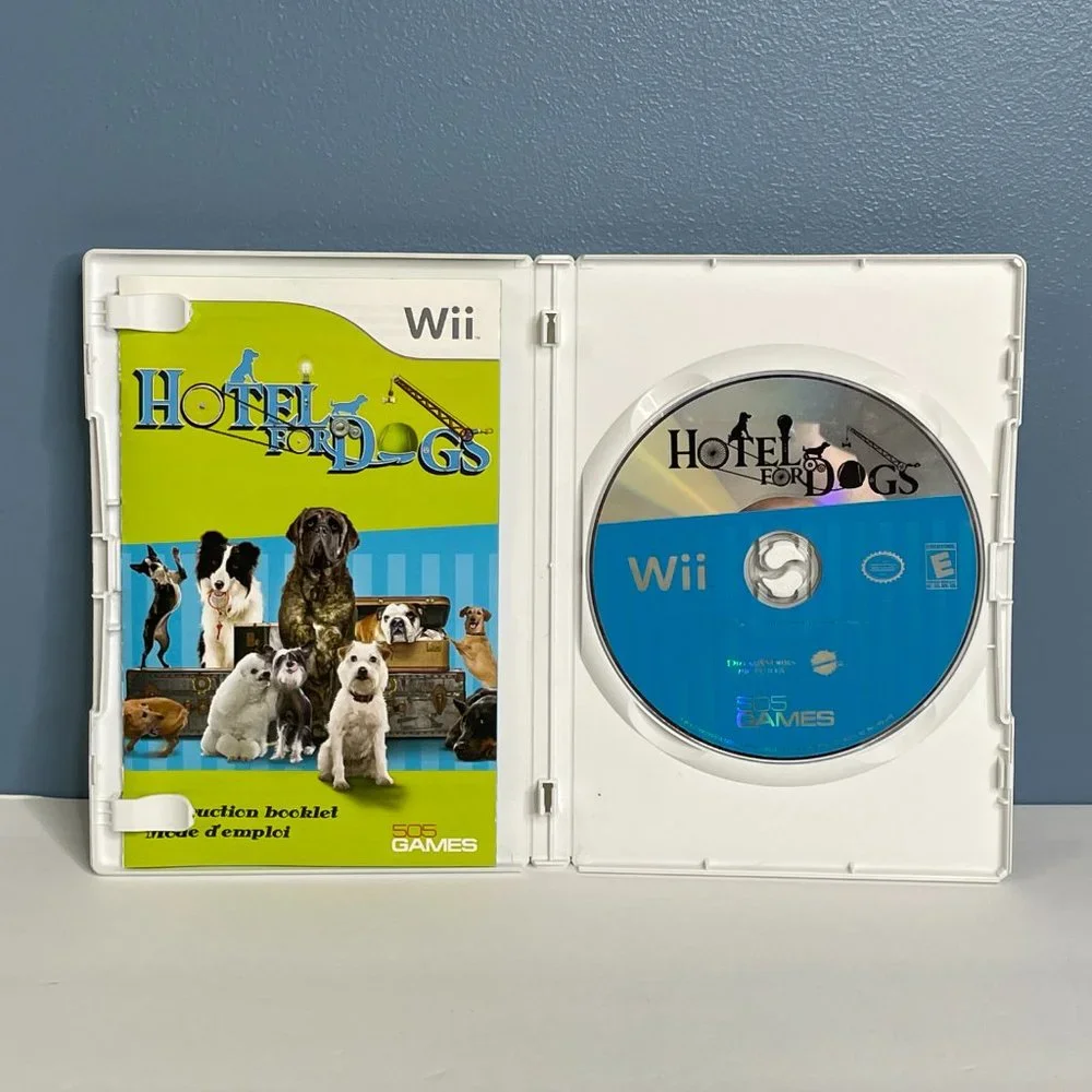 Nintendo Wii Hotel For Dogs Video Game Complete TESTED BEAUTIFUL‎ CONDITION